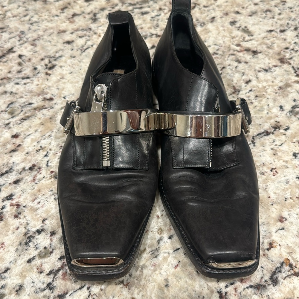 Michael Kors, elegant leather shoes